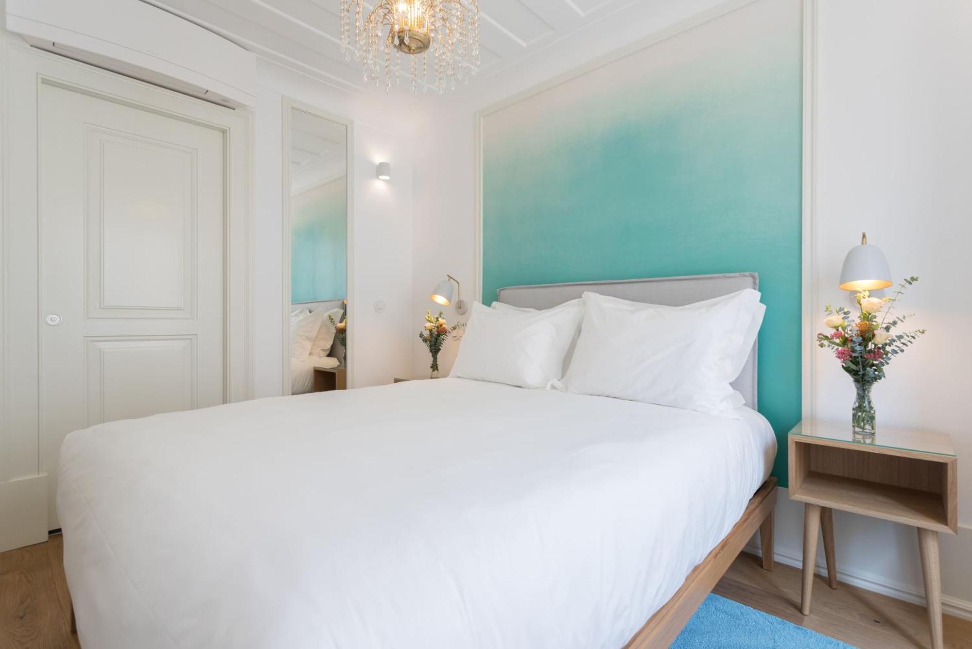 Boutique Chiado Suites Lisbon Room photo